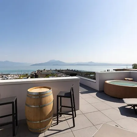 Cristal Hotel 3*
