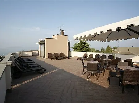 Cristal 3* Σιρμιόνε