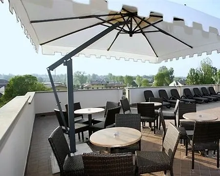 克里斯托酒店 酒店